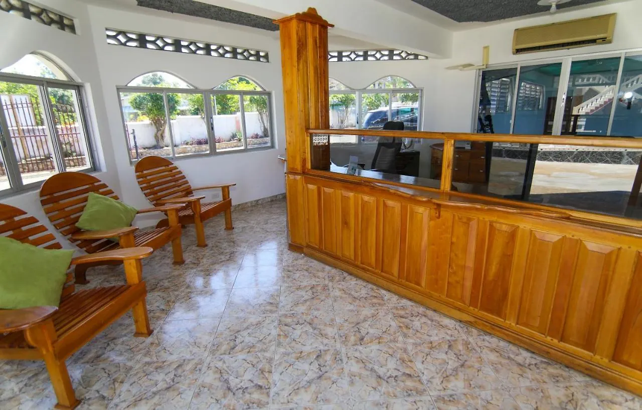 Kaiser'S Hotel Negril